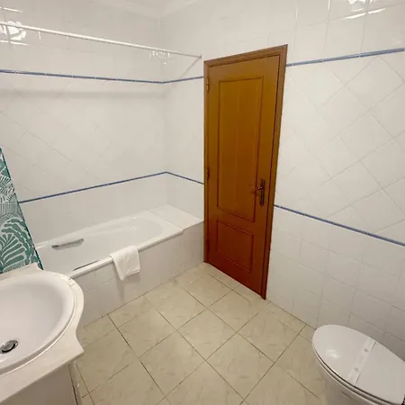 2-bedroom In By Amcf *