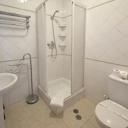 2-bedroom In By Amcf